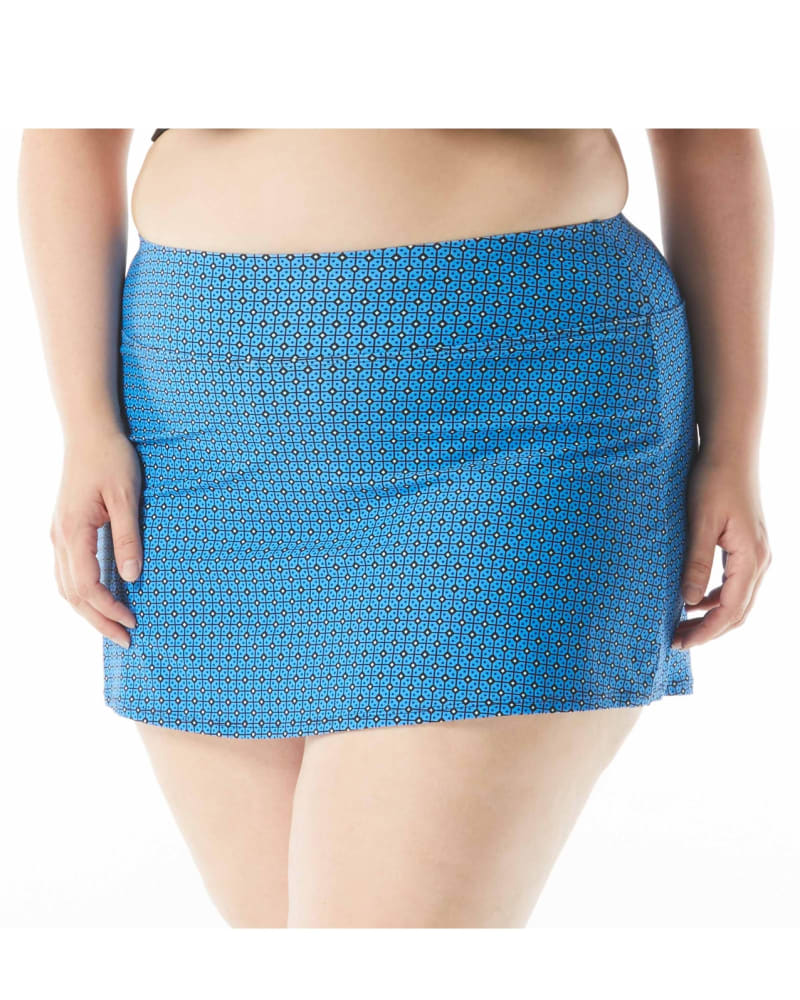Front of a model wearing a size 16W Emma Swim Skirt in Floral Fantasy by Beach House Woman. | dia_product_style_image_id:282025